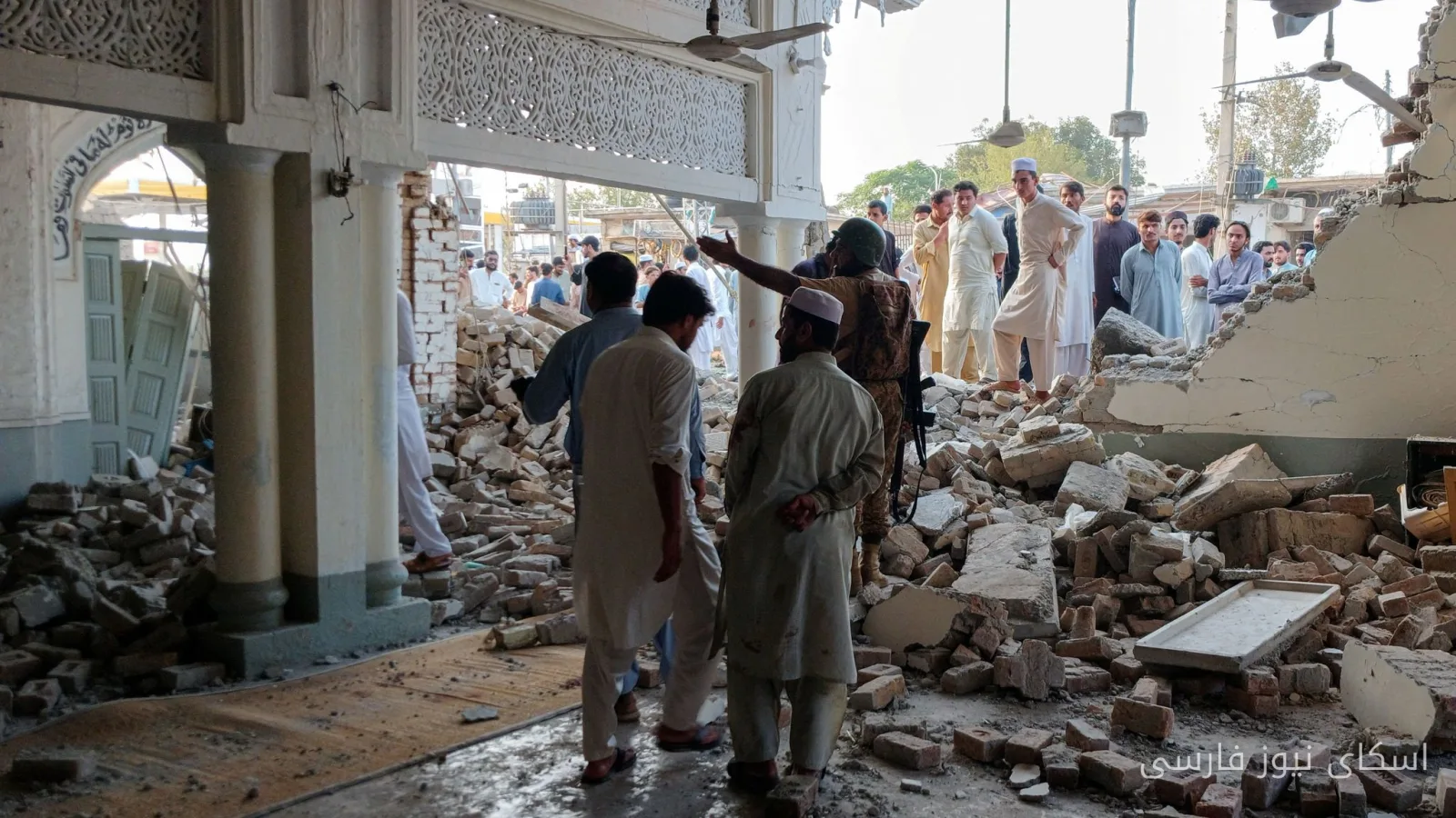 انفجار سيارة مفخخة في باكستان أسفر عن 31 قتيلاً