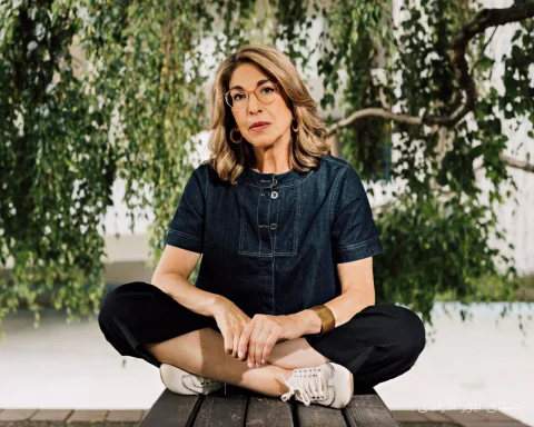 Naomi Klein: Extreme Reichtümer machen Menschen zu Fanatikern